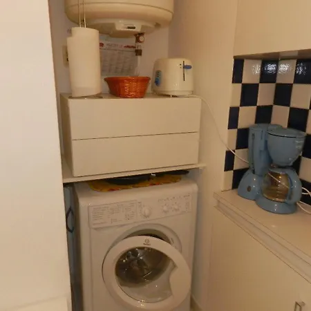 Appartamento Studio Bormes-les-mimosas, 1 Piece, 4 Personnes - Fr-1-713-143 Bormes-les-Mimosas