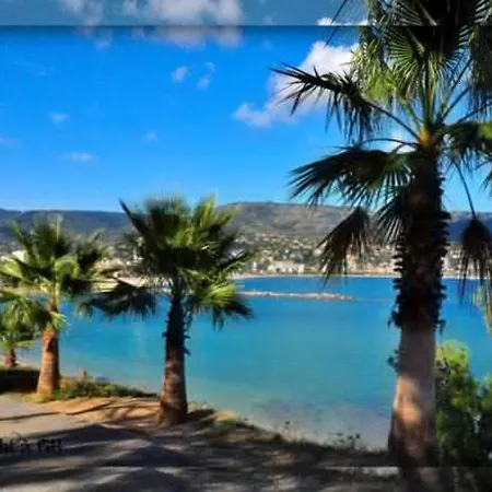 Studio Bormes-les-mimosas, 1 Piece, 4 Personnes - Fr-1-713-143 *