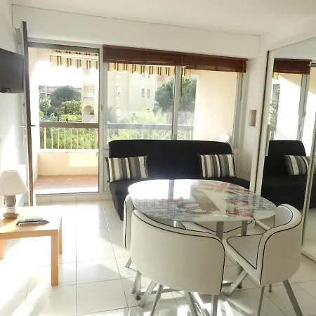Studio Bormes-les-mimosas, 1 Piece, 4 Personnes - Fr-1-713-143 بورم لي ميموزا